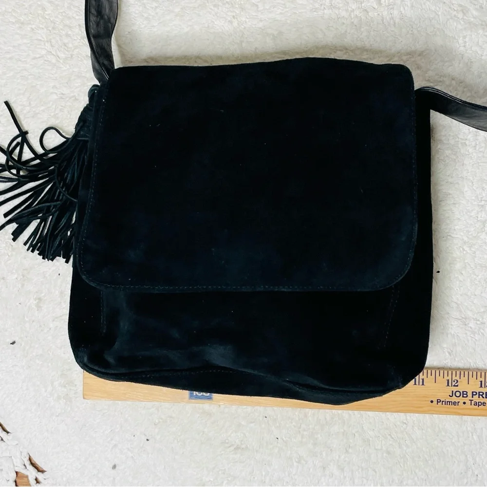 Lord & Taylor vintage boho hippie black leather and suede tassel shoulder bag - Picture 15 of 16
